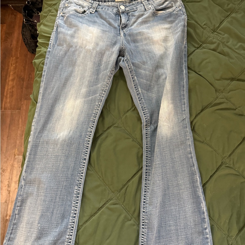 Daytrip Virgo Bootcut Jeans size 33R